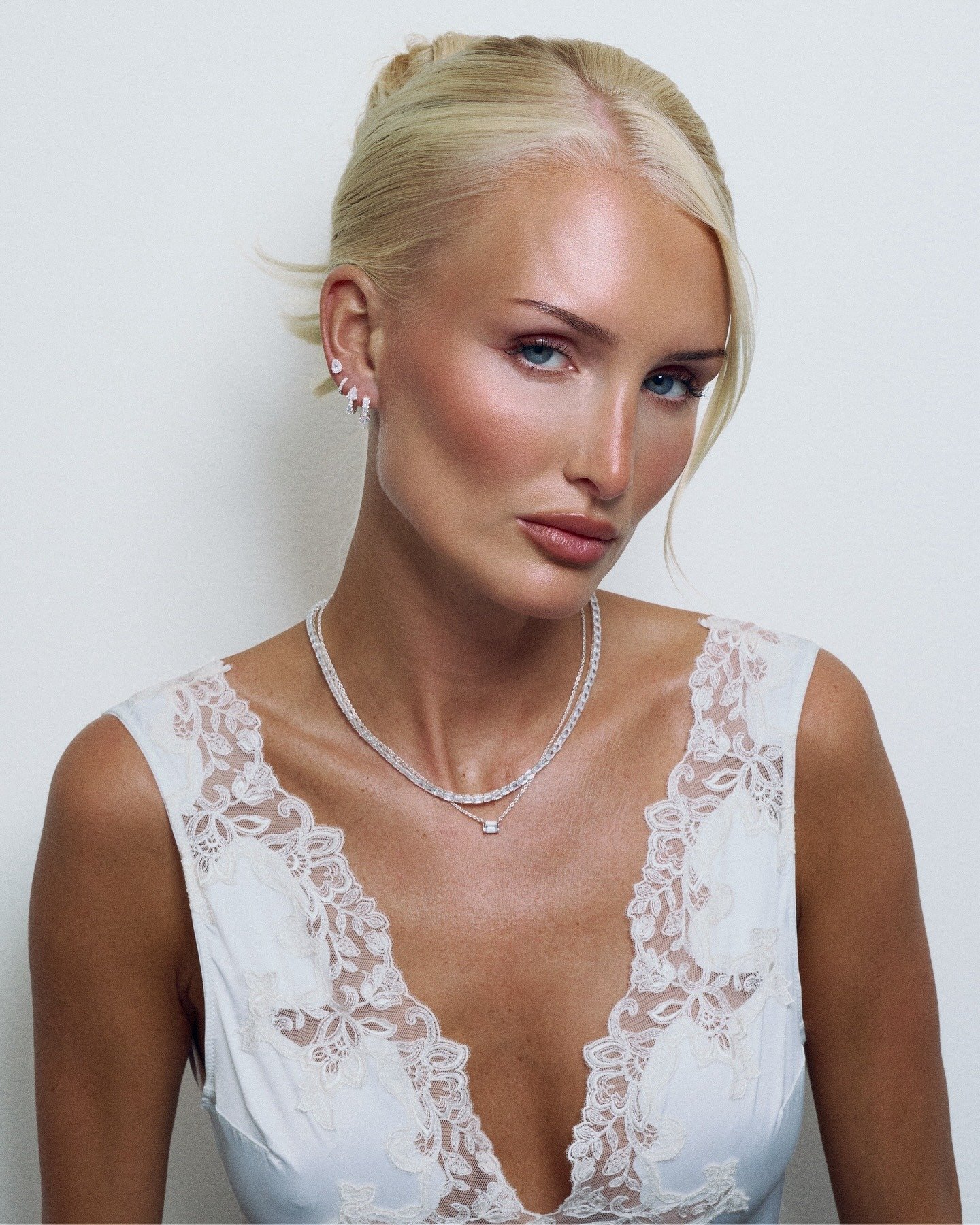 Lovisa Worge Boobs
